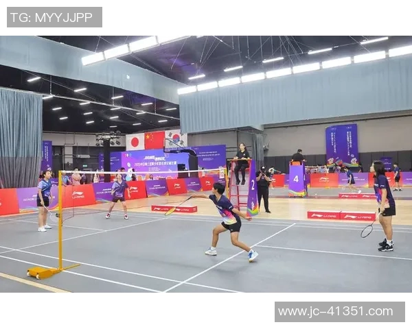 羽毛球盛宴：深入西安羽毛球队的默契配合与战术探讨